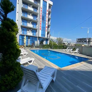 https://hotel-skyline-batumi.batumihotels.net