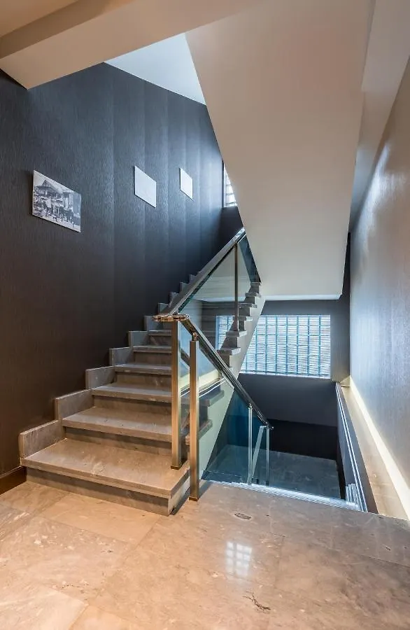 ****  Bridge Hotel Тбилиси Грузия
